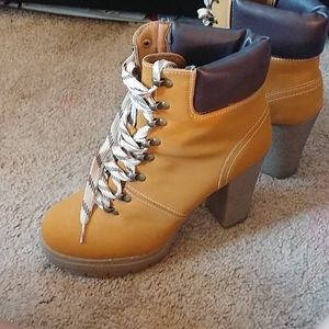 Wild diva boot heels